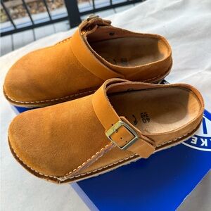 Birkenstock Lutry Premium Suede slip on size 40, Ladies size 9, Men’s 7